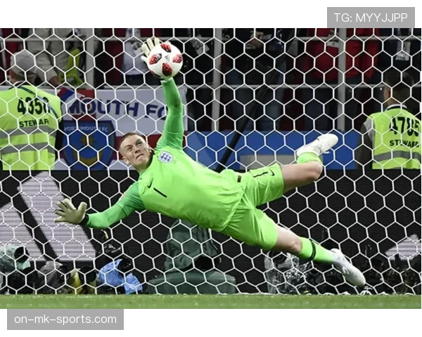 规则解释：点球判罚核心判定条件与常见误区