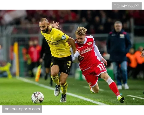 多特蒙德高位压迫下易遭快速反击，防守转换稳定性面临考验